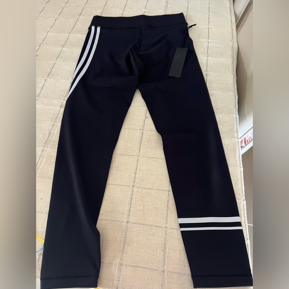 🆕 Noli Hype Reflective Legging - Picture 8 of 14